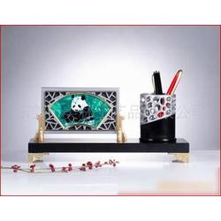 探索广东金乌炭雕 批发供应与厂家选择指南